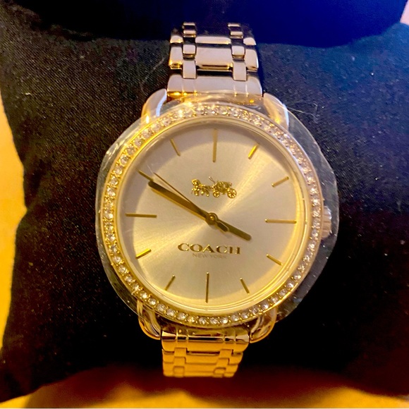 Coach Watch - Picture 3 of 6